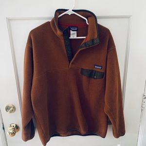 Size M Patagonia pull over
